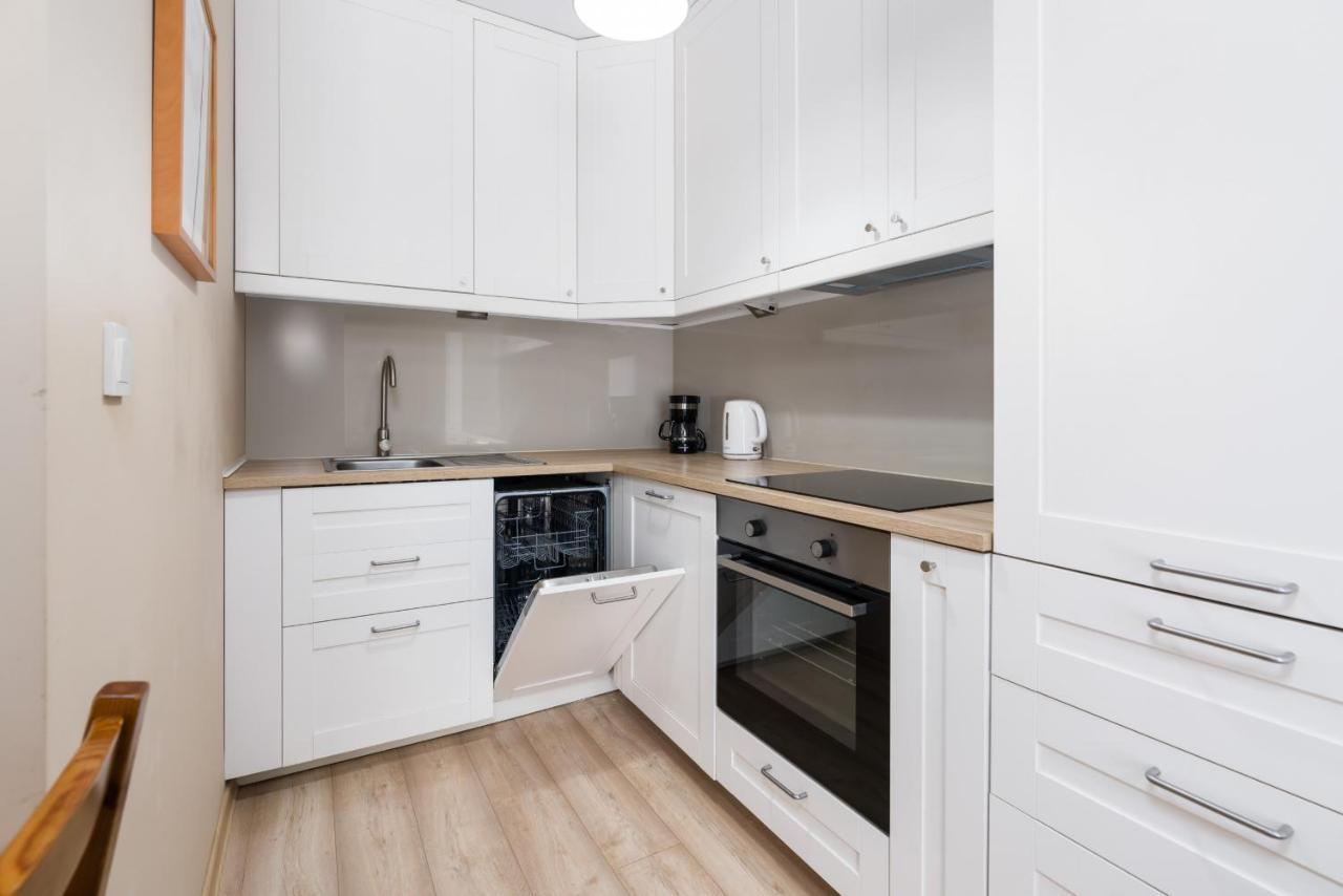 Czarnieckiego Apartment With Balcony Poznan By Noclegi Renters Εξωτερικό φωτογραφία